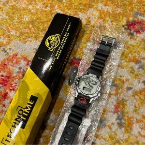 VINTAGE Jurassic Park watch